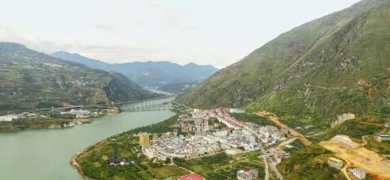 饮用水给水-富泉集镇饮用水主管改建工程